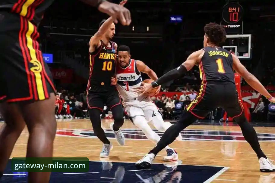 掌握NBA续约内幕的关键技巧，从CJ-麦科勒姆看老鹰新赛季布局